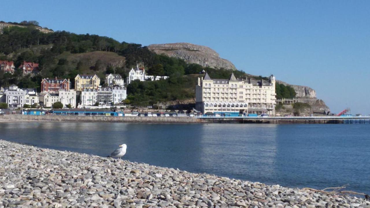The Maureen Suite Llandudno Dış mekan fotoğraf